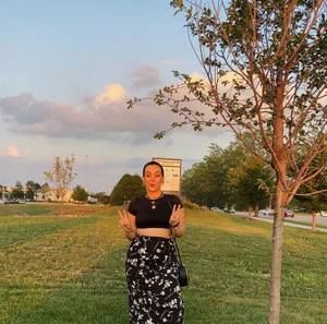 Meet your Posher, Simone